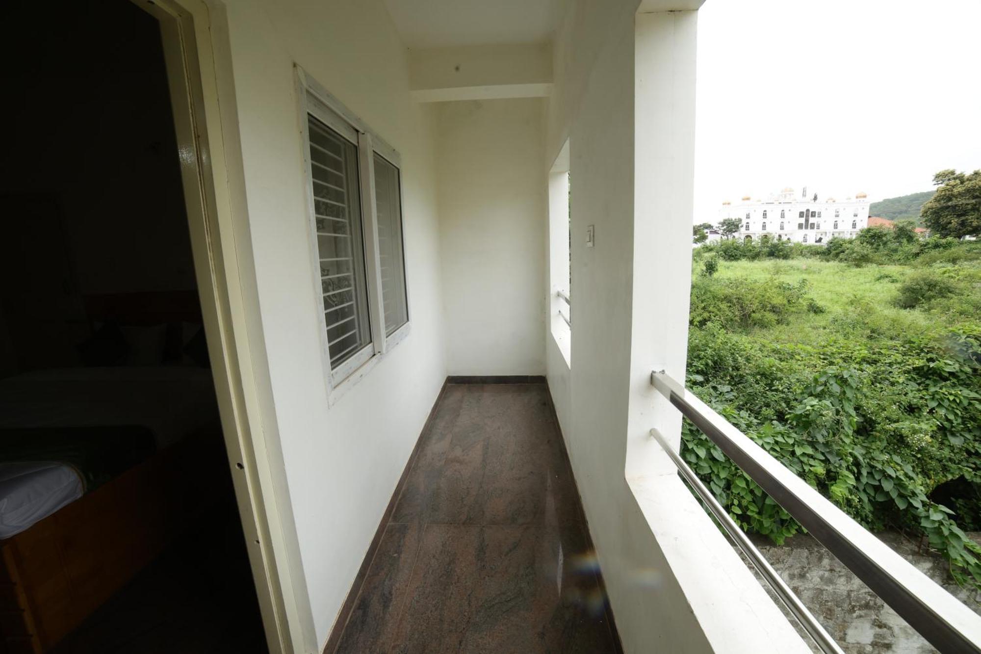 Naksha Tree Hotels - Yelagiri Esterno foto